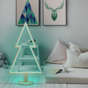 Šviečianti įv. spalvomis LED eglė, 90 cm